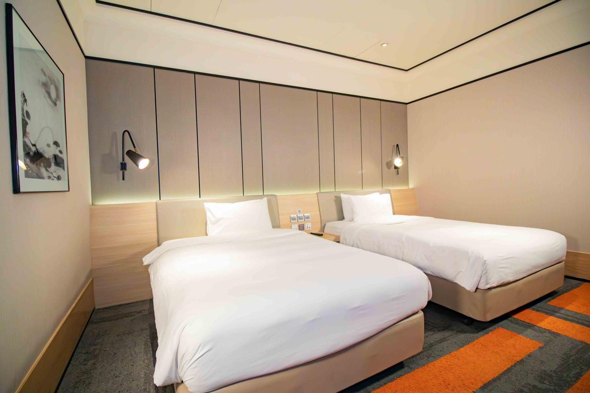 Deluxe Double Room 24 Hours